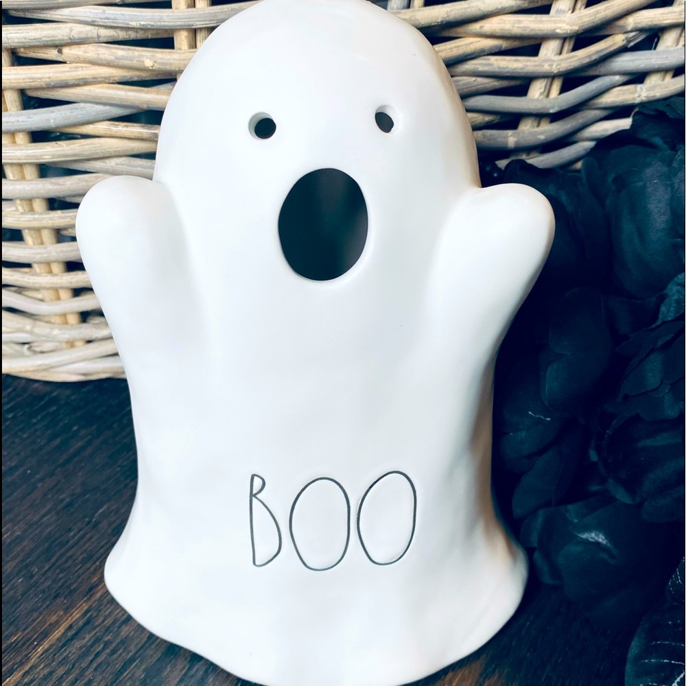 Rae Dunn BOO Ghost ceramic white table top decore halloween 2021 RARE NEW